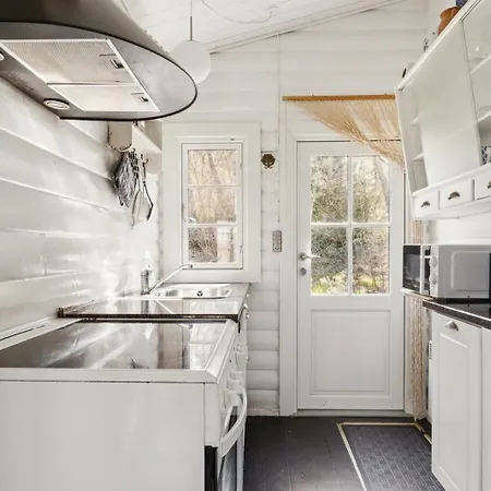 Authentic With Baltic Sea View Feriehus